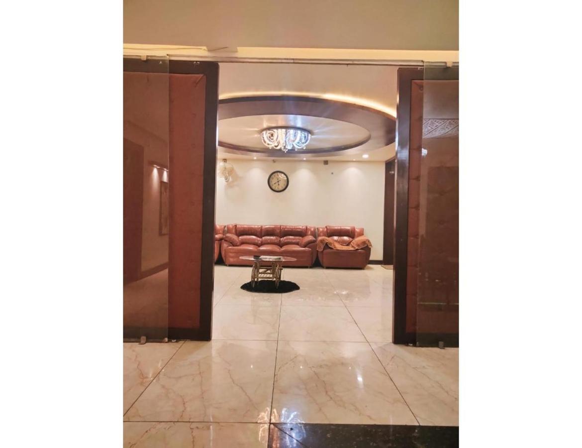 Hotel The Royal, Sehore Esterno foto